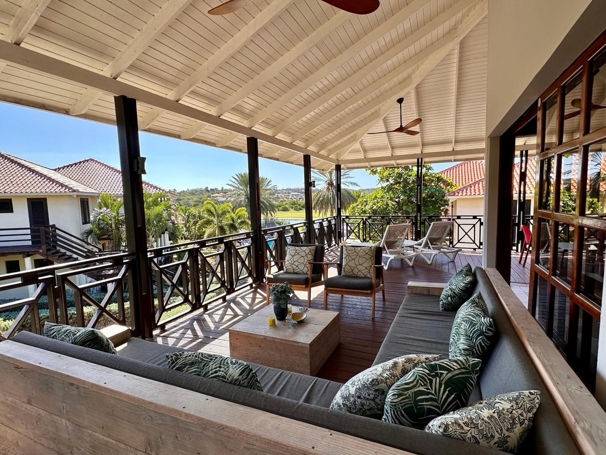 Blue Bay Beach Villas & Apartments Экстерьер фото