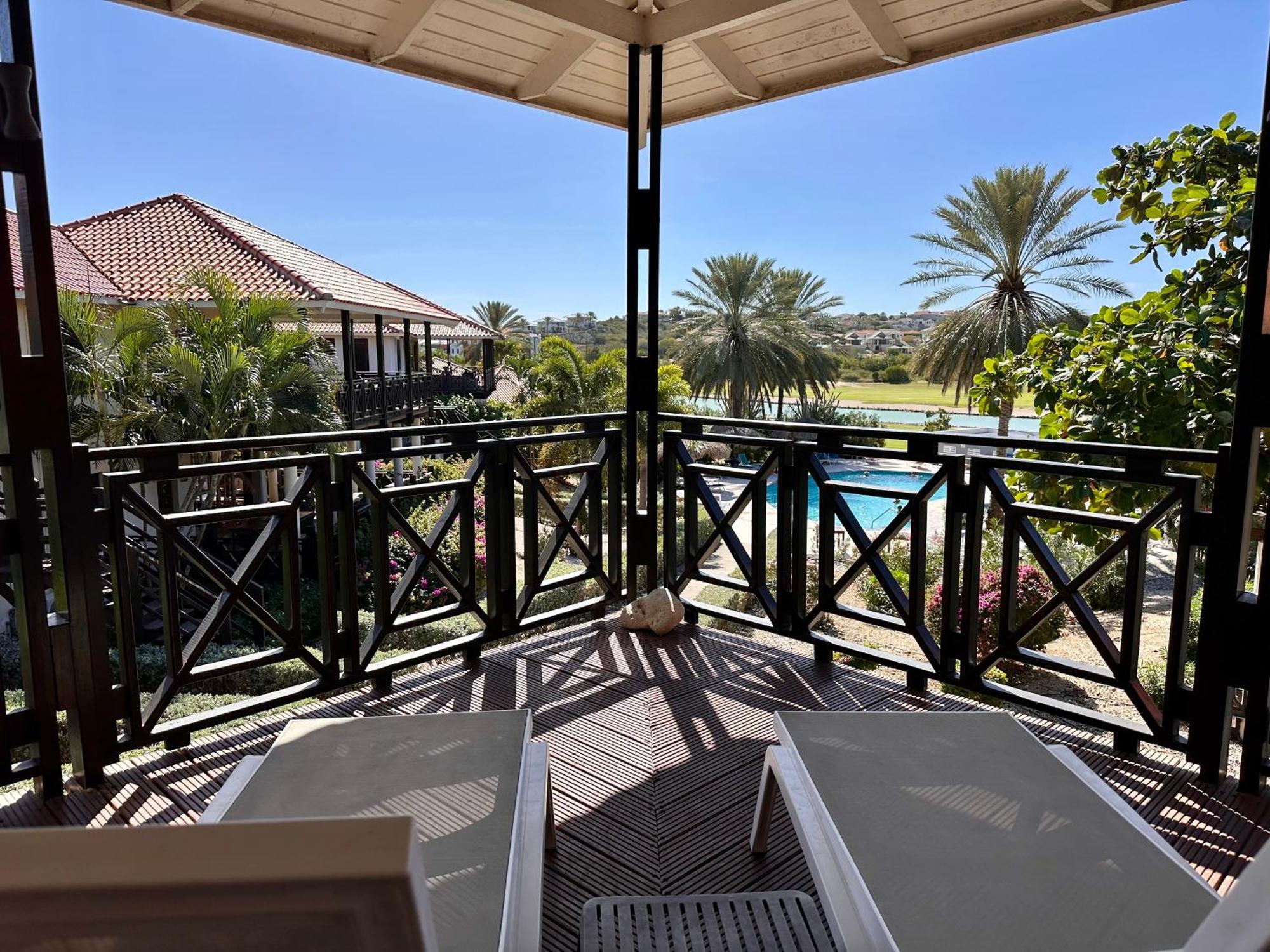 Blue Bay Beach Villas & Apartments Экстерьер фото