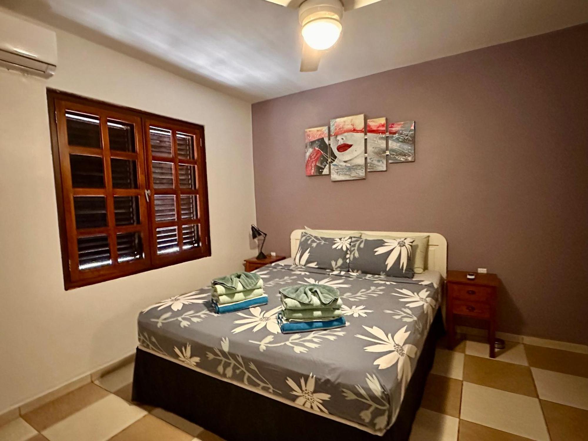 Blue Bay Beach Villas & Apartments Экстерьер фото