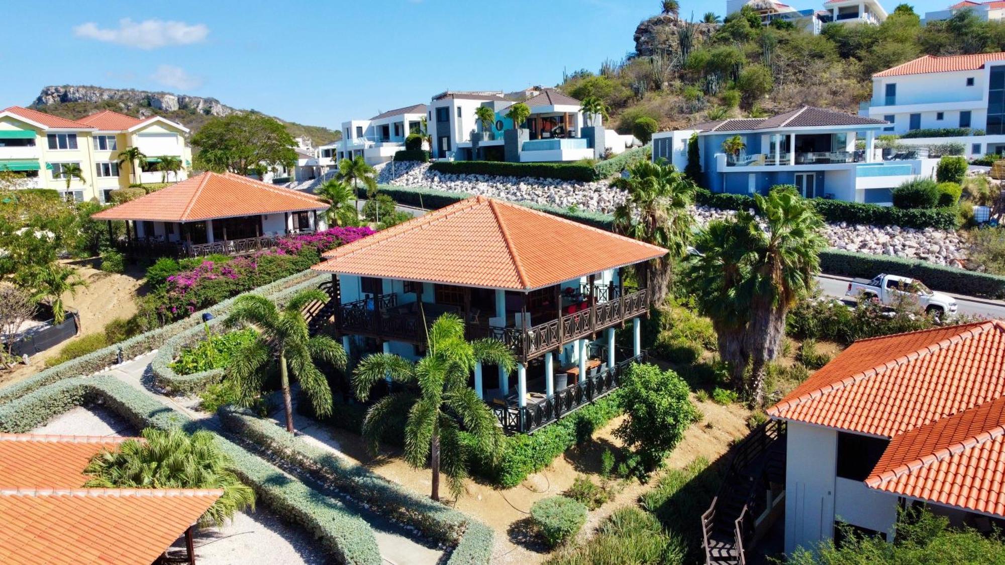 Blue Bay Beach Villas & Apartments Экстерьер фото