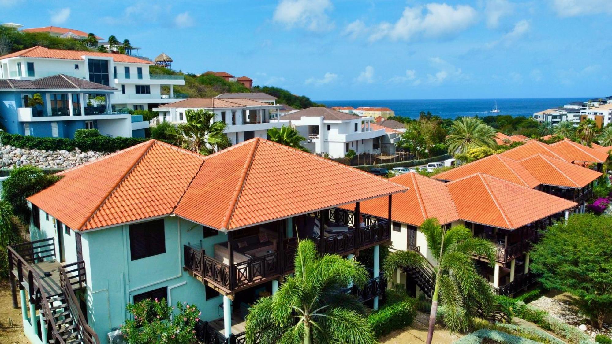 Blue Bay Beach Villas & Apartments Экстерьер фото